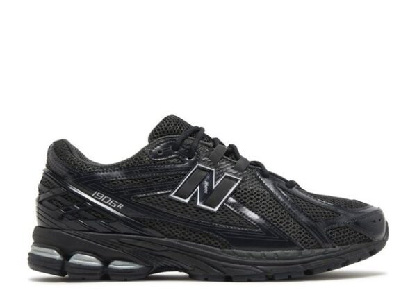 NB 1906R Black Metallic Silver – M1906RJB