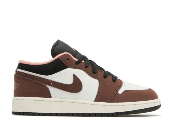 Jordan 1 Low Mocha (GS) – DM0589-200