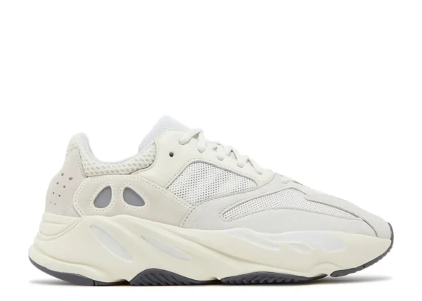 adidas Yeezy Boost 700 Analog – EG7596