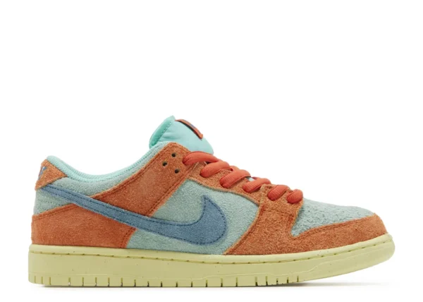 Nike SB Dunk Low Orange Emerald Rise – DV5429-800