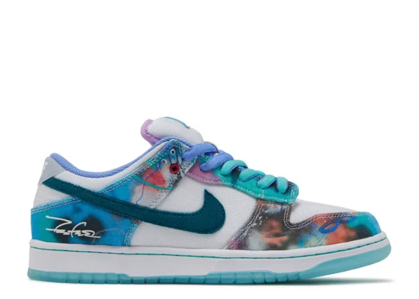 Nike SB Dunk Low Futura Laboratories Bleached Aqua – HF6061-400