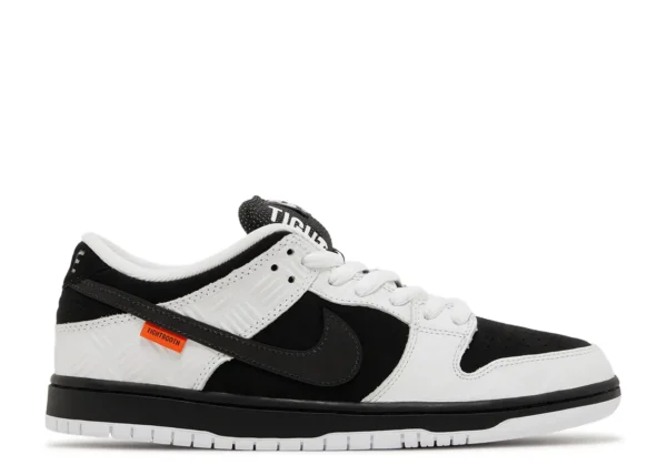 Nike SB Dunk Low TIGHTBOOTH – FD2629-100