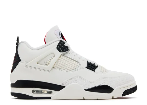 Jordan 4 Retro Flight Club – IM4002-100
